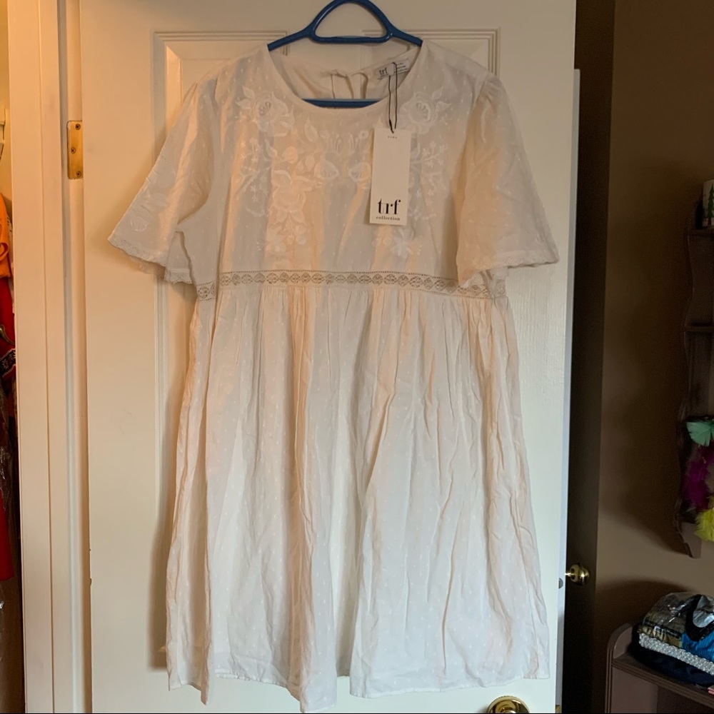 Zara embroidery dress